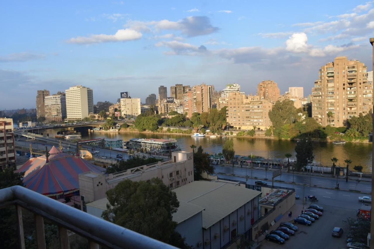 Agouza Nileview Apartment カイロ エクステリア 写真